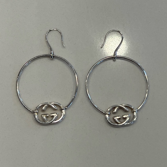 Gucci Britt GG Silver Hoop Earrings - Picture 3 of 4